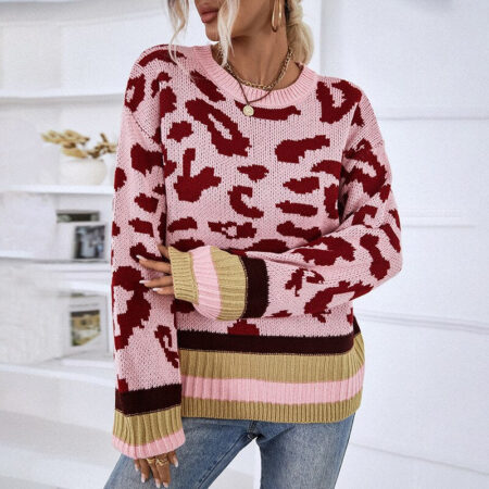 Round Neck Contrast Color Leopard Knit Pink Sweater