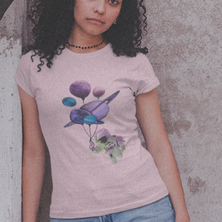 Space Astronaut with Planet Balloons Pink T-Shirt for Women
