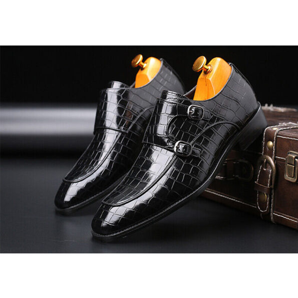 British Wind Pressure Flower Monk Casual Black Color Men's Leather Shoes