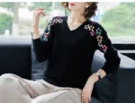 Flower Black Sweater Women’s Pullover Loose Tops