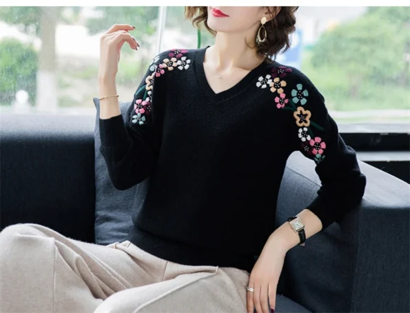 Flower Black Sweater Women's Pullover Loose Tops
