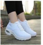 New White Color Air Cushion Women's Shoes Thick Soles Shaking